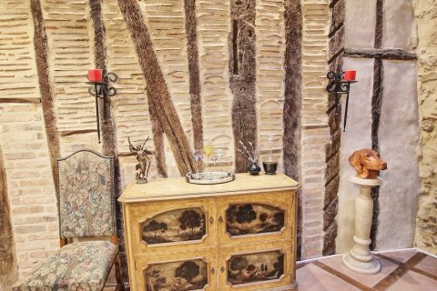 5 bedrooms House in Belpech, France No. 69477 6