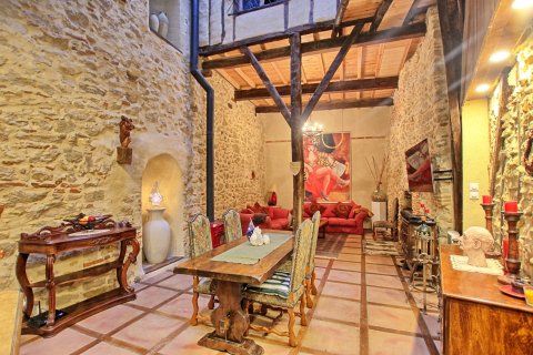 5 bedrooms House in Belpech, France No. 69477 3