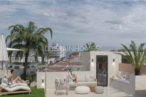 2 dormitorios Penthouse en Torrevieja, Spain No. 122057