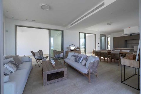 7 dormitorios House en Pernera, Cyprus No. 39480 8