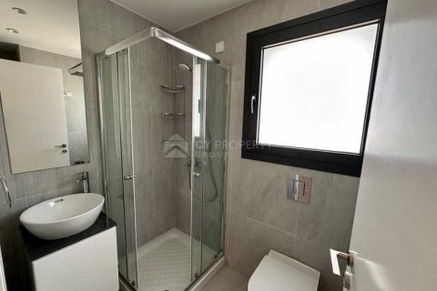 3 bedrooms House in Larnaca, Cyprus No. 29800 11