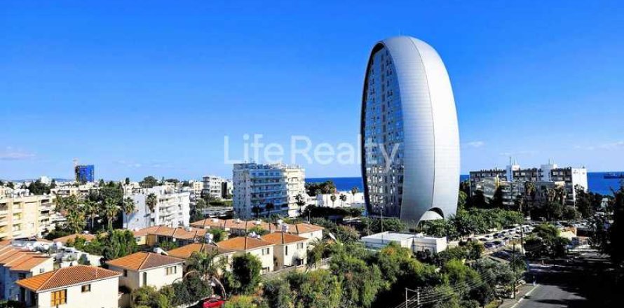 3 dormitorios Apartment en Limassol, Cyprus No. 45666