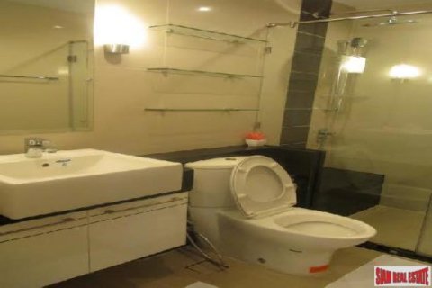 2 bedrooms Apartment in Bangkok, Thailand No. 97009 16