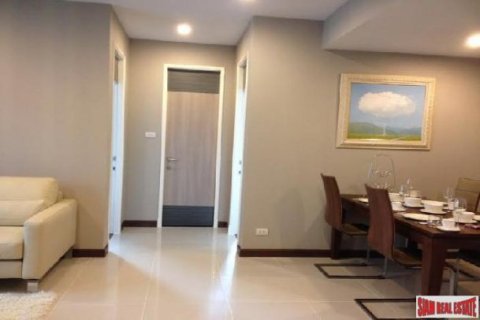 2 bedrooms Apartment in Bangkok, Thailand No. 97009 5