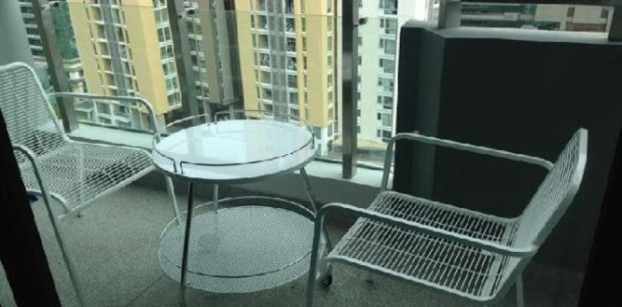 2 bedrooms Apartment in Bangkok, Thailand No. 97009