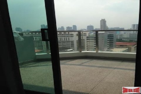 2 bedrooms Apartment in Bangkok, Thailand No. 97009 12