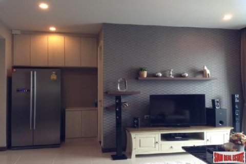 2 bedrooms Apartment in Bangkok, Thailand No. 97009 2