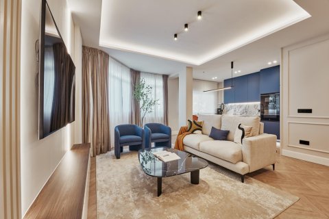 3 dormitorios Villa en Madrid, Spain No. 126187 1
