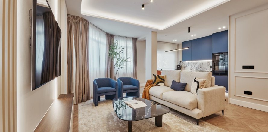 3 dormitorios Villa en Madrid, Spain No. 126187