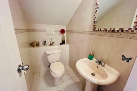 3 bedrooms House in Panama City, Panama No. 120961 10