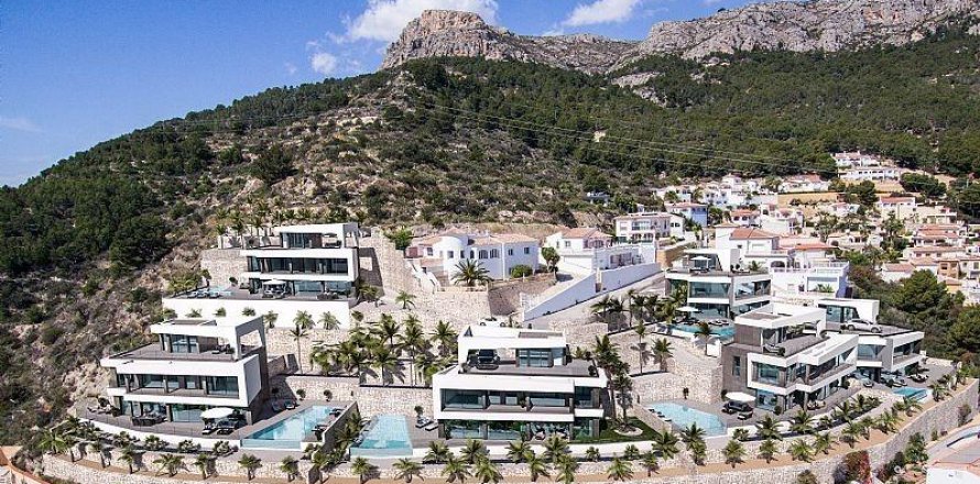 4 dormitorios Villa en Calpe, Spain No. 124589