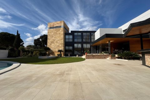 Вилла с 7 спальнями в Tan Thanh, Вьетнам №83862 4