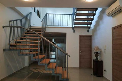 4 bedrooms Apartment in Agios Tychonas, Cyprus No. 33781 2