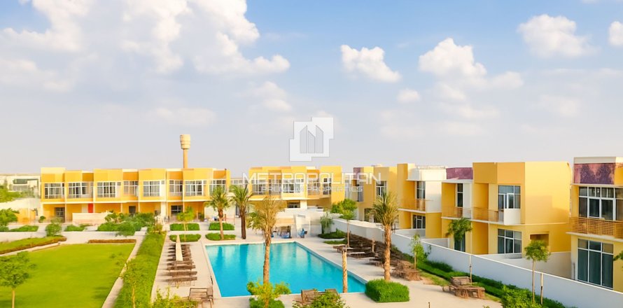 3 bedrooms Townhouse in DAMAC Hills (Akoya by DAMAC), UAE No. 119411