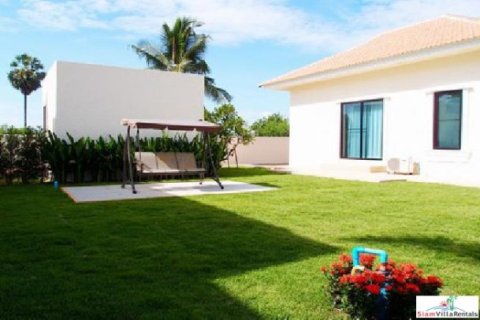 4 bedrooms Villa in Pattaya, Thailand No. 96821 4