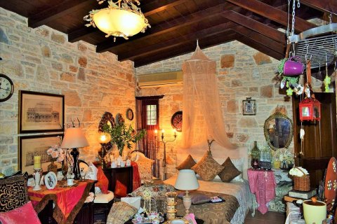 Дом с 5 спальнями в Салоники, Греция №57831 14