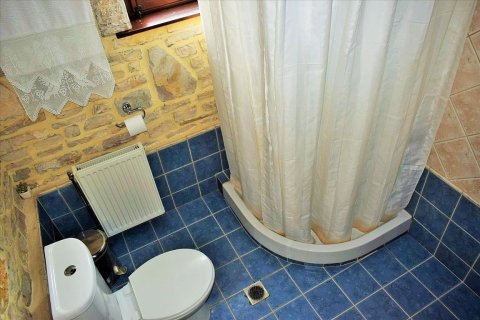 Дом с 5 спальнями в Салоники, Греция №57831 28