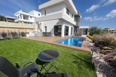 4 bedrooms Villa in Agios Athanasios, Cyprus No. 65309 2
