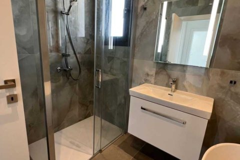 4 bedrooms Villa in Agios Athanasios, Cyprus No. 65309 9