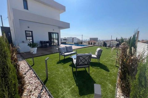 4 bedrooms Villa in Agios Athanasios, Cyprus No. 65309 4