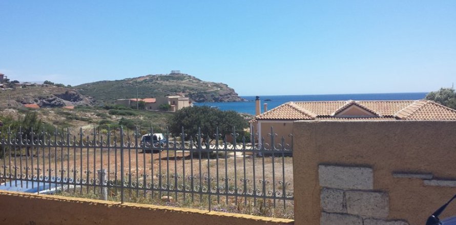 Studio House in Lavrio, Greece No. 59120