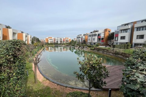 3 dormitorios Apartment en Sancaktepe, Turkey No. 122759