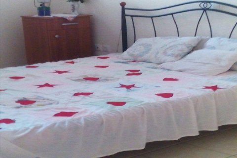 4 bedrooms House in Velo, Greece No. 122015 8