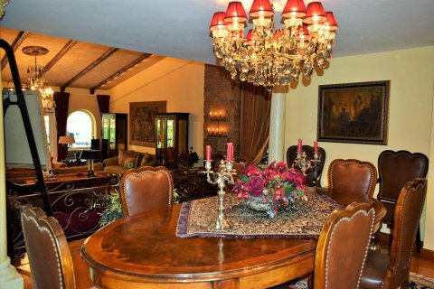 5 rooms Apartment in Panorama, Greece No. 60676 6