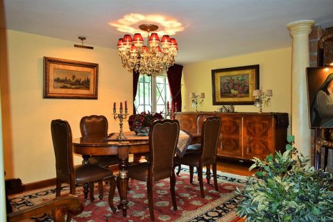 5 rooms Apartment in Panorama, Greece No. 60676 14