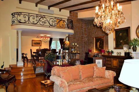 5 rooms Apartment in Panorama, Greece No. 60676 10