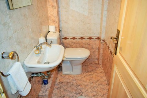 5 rooms Apartment in Panorama, Greece No. 60676 4