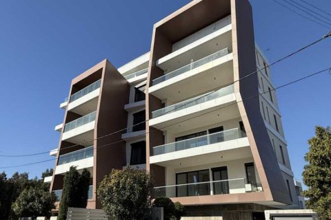 2 bedrooms Apartment in Germasogeia, Cyprus No. 72243 12