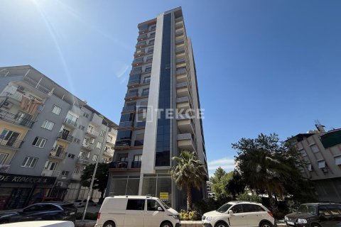 3 dormitorios Apartment en Izmir, Turkey No. 88741