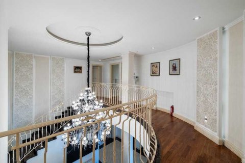 4 bedrooms Villa in Souni–Zanatzia, Cyprus No. 39361 12