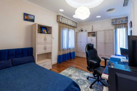 4 bedrooms Villa in Souni–Zanatzia, Cyprus No. 39361 15