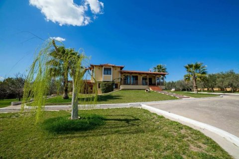 3 bedrooms House in Euboea, Greece No. 54318 18