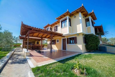 3 bedrooms House in Euboea, Greece No. 54318 2
