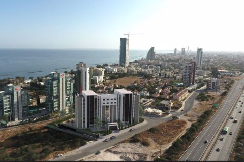 3 bedrooms Apartment in Agios Tychonas, Cyprus No. 65243 1