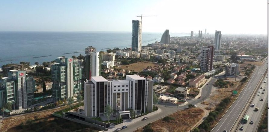 3 bedrooms Apartment in Agios Tychonas, Cyprus No. 65243