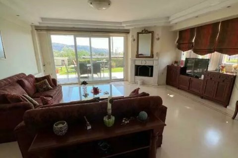 680m² Villa in Anavyssos, Greece No. 108562 5