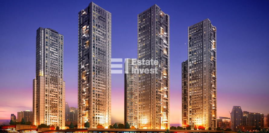 4 dormitorios Apartment en Istanbul, Turkey No. 115328