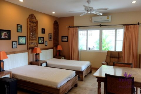 4 bedrooms House in Chiang Mai, Thailand No. 97651 2