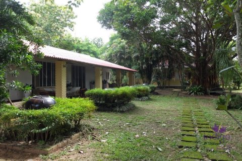 4 bedrooms House in Chiang Mai, Thailand No. 97651 5