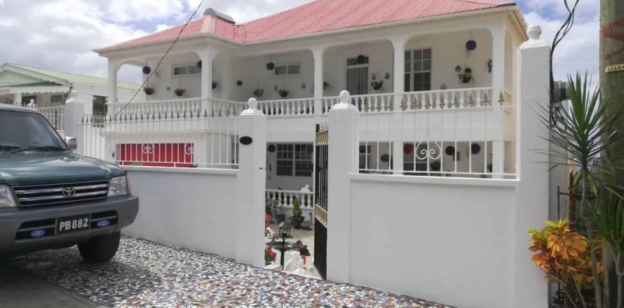 Дом с 4 спальнями в Saint Paul, Доминика №66266