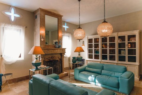 5 bedrooms House in Budva, Montenegro No. 104796 2