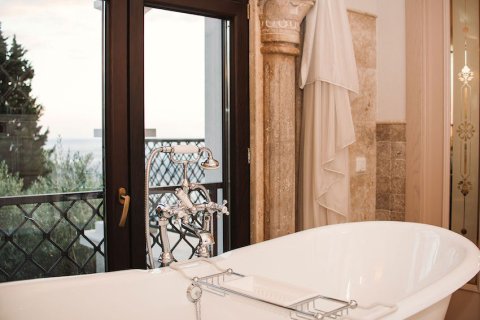 5 bedrooms House in Budva, Montenegro No. 104796 11