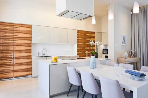 5 bedrooms Villa in Pervolia, Cyprus No. 100397 7