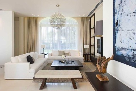 5 bedrooms Villa in Pervolia, Cyprus No. 100397 8