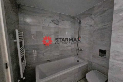 4 bedrooms Apartment in Larnaca, Cyprus No. 82814 16