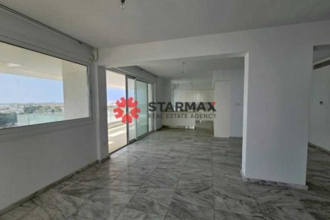 4 bedrooms Apartment in Larnaca, Cyprus No. 82814 6